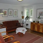 Labbnäs Semesterhem Pensionat *