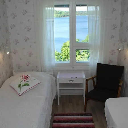 Labbnaes Semesterhem Guest house Kemionsaari