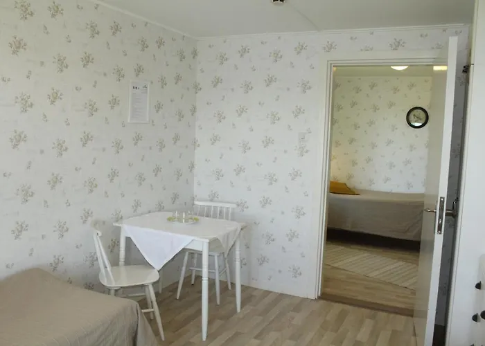 Affittacamere Labbnaes Semesterhem Kemionsaari/Kimitoön