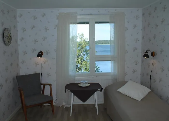 Labbnaes Semesterhem Affittacamere *